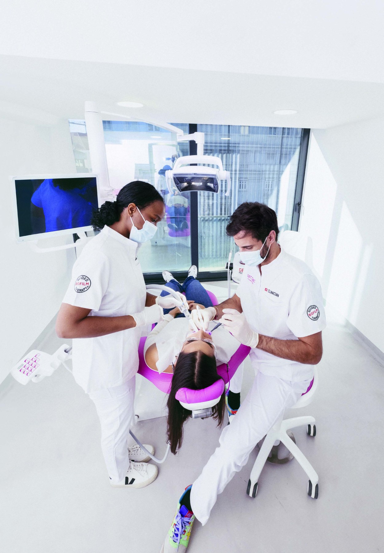 EMS Guided Biofilm Therapy treatment in a modern clinic